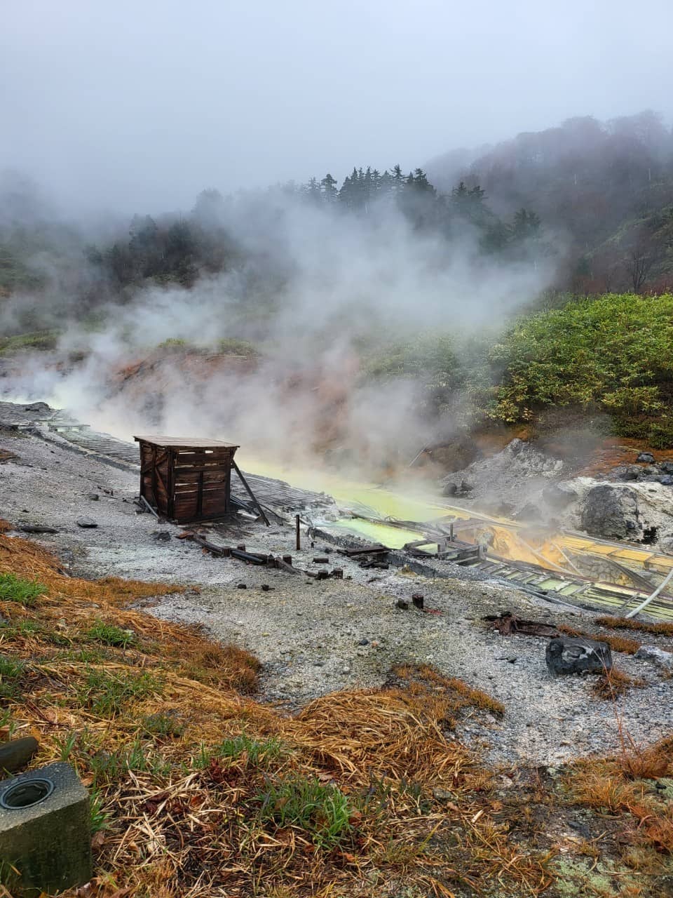 全国からがん患者など多くの湯治客が訪れるという秘湯・玉川温泉に健康